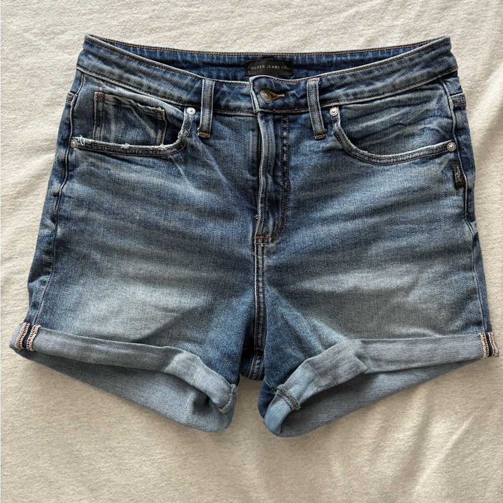 Silver Jeans - Beau high rise shorts